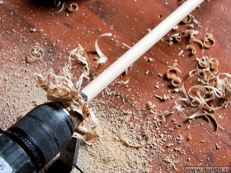 making a simple dowel maker